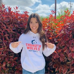 Meet your Posher, Cali